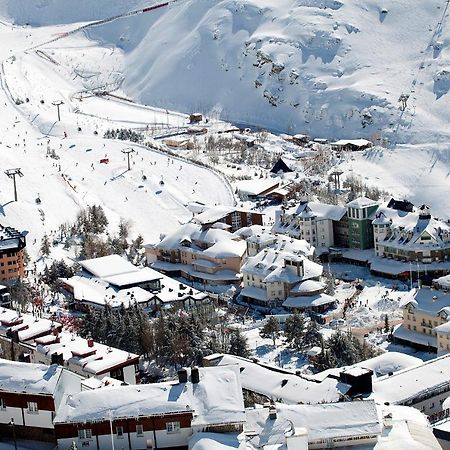 Apartamentos Sierra Nevada Pie De Pistas 3000 Exteriör bild